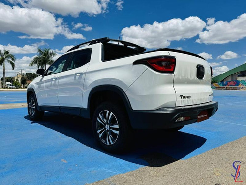 Fiat Toro Freed At9 4x4
