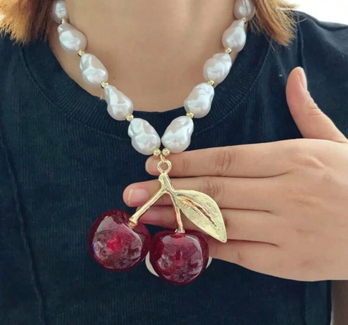 Collar De Cerezas Grandes Diseño Unico De Alta Calidad Rojo