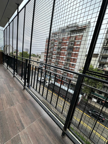 Av Juan B Justo 4000 Villa Crespo 4amb U$160.000