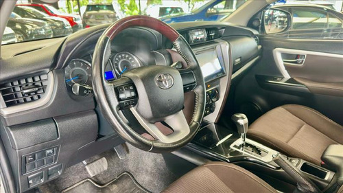 Toyota Hilux SW4 Sw4 2.7 Flex Automático 2017 Muito Nova