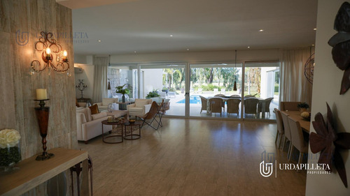 Casa En Venta En Pilara Sobre Lote Interno - La Berlina - Urdapilleta Propiedades