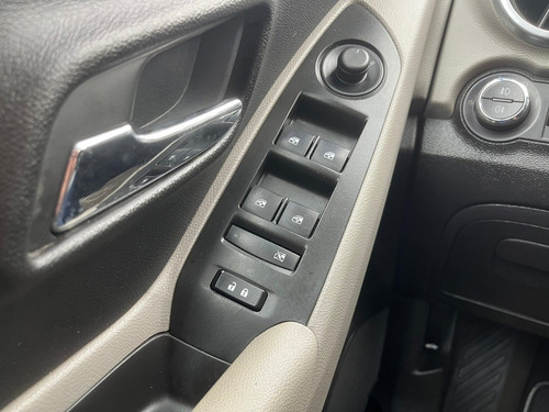 Chevrolet Tracker 1.8 MPFI LTZ 4X2 16V FLEX 4P AUTOMÁTICO