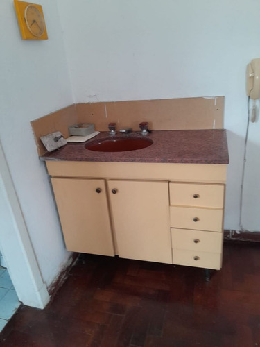 Depto De Uso Profesional En Alquiler