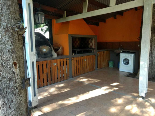 Imagen 7 de 14 de Excelente Casa Quinta 3 Ambientes , 3 Baños, Parque, Pileta