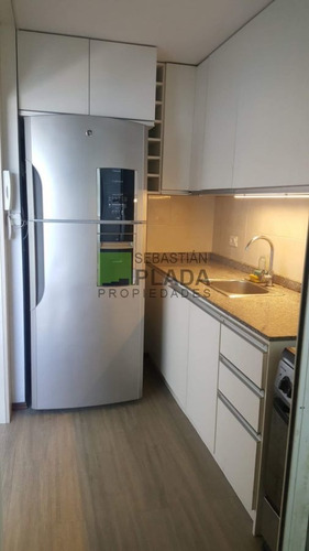 Imagen 7 de 21 de Cómodo Apartamento 2 Dormitorios Piso 9 , Torre San Carlos