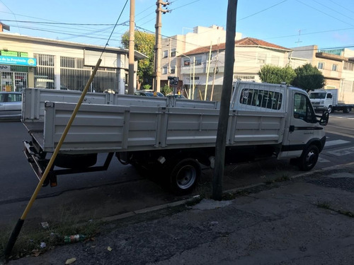 Imagen 4 de 5 de Iveco Daily 70c16 Plancha