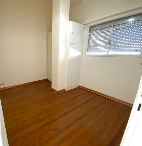 Venta Apartamento Centro Dos Dormitorios Dos Baños Reciclado