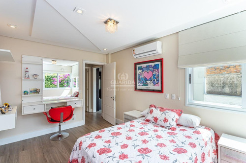 Imagem 13 de 30 de Casa Residencial Para Aluguel, 3 Quartos, 3 Suítes, 3 Vagas, Vila Assuncao - Porto Alegre/rs - 9260