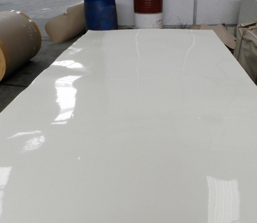 Imagen 6 de 8 de Laminado Plastico Formica Blanco Brillante 0,6mm 1,25x1,50 M