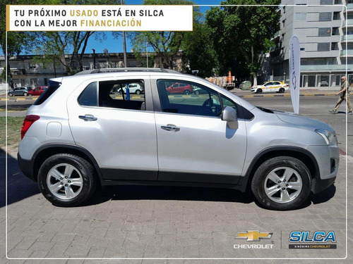 Imagen 4 de 22 de Chevrolet Tracker Ltz 2013 Gris Plata Usd 14.900