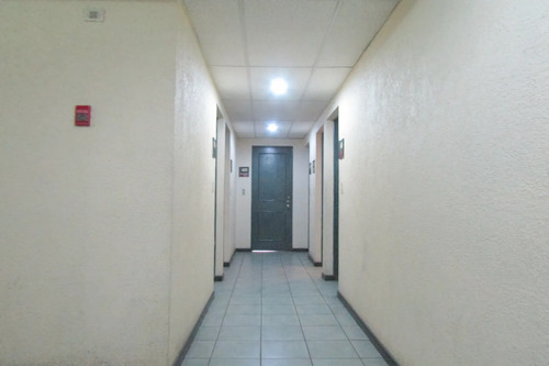 Impecable Oficina En Centro De Maipu Incluye G.comunes