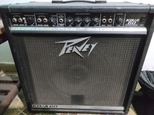 Amplificador Peavey 60 Watts Americano 