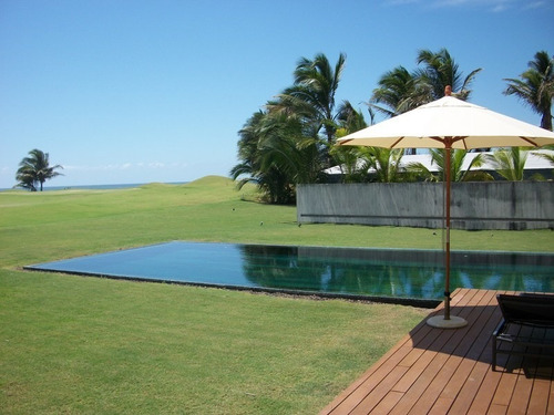 Imagen 1 de 30 de Tres Vidas, Casa Minimalista En Campo De Golf Y Playa. 4 Recamaras