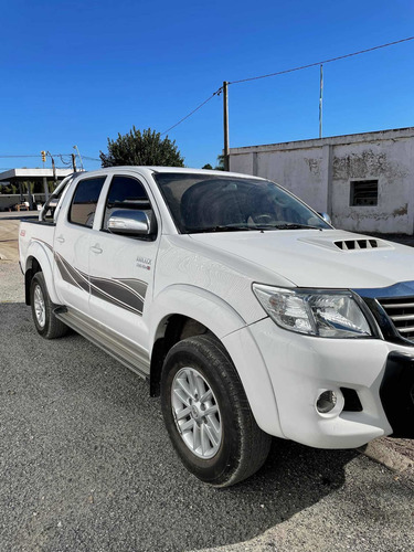 Toyota Hilux 3.0 Cd Srv Cuero I 171cv 4x2 2012