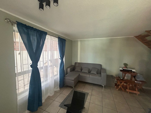 Se Vende Hermosa Casa 3 Dormitorios , Pasaje El Tilo , Paine