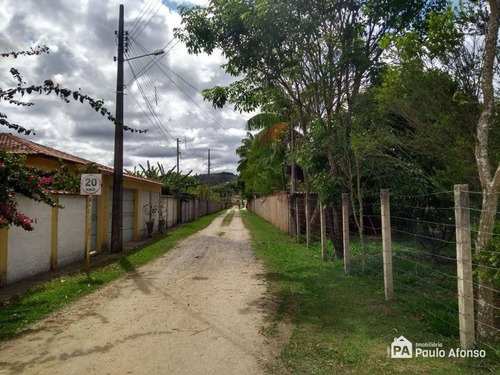 Chácara Condomínio Residencial Recanto Dos Amigos No Bairro Souza Lima, Zona Rural De Poços De Caldas Mg. - Ch0111