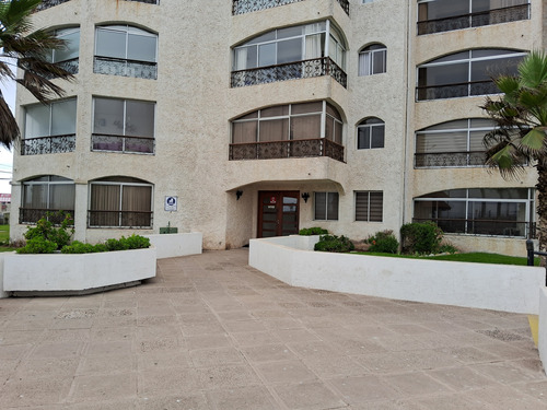 Departamento En Condominio  En Avenida Del Mar