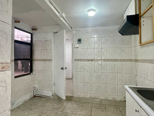 Arriendo Casa Hospital Félix Bulnes. 5 Dorm. (93715)