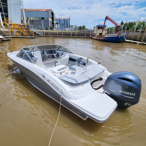Imagen 2 de 25 de Klase A K210 Yamaha 150 Hp 4t Nueva Permuto No Canestrari