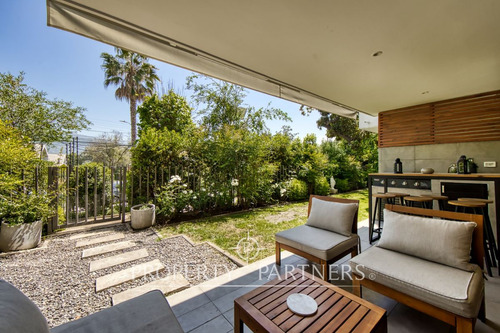 Excelente Departamento Con Jardín