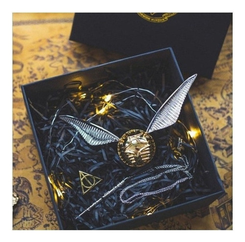 .. Caja De Anillos De Snitch Dorada Props Joyero Creativo. E