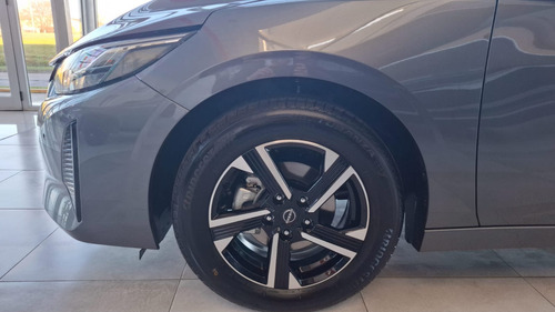 Nissan Sentra 2.0 Advance Cvt