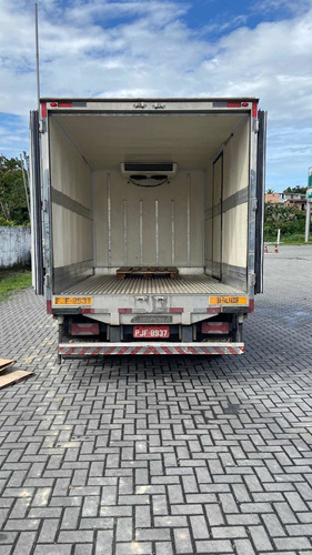 Imagem 9 de 12 de Iveco Daily 55c17 Cs