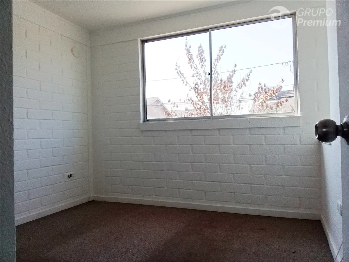 Imagen 3 de 10 de Casa En Arriendo De 3 Dorm. En Buín