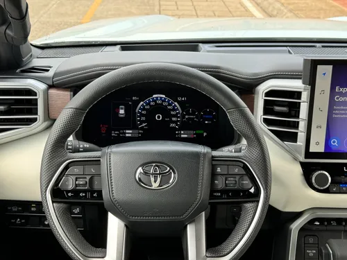 Toyota Sequoia CAPSTON 3.5 HIBRIDA
