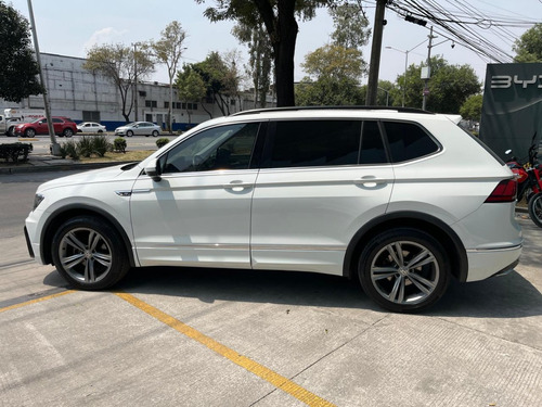 Volkswagen Tiguan 1.4 R-line