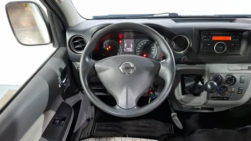 Nissan Nv350 Urvan 2.5 15 Pasajeros Amplia A/a Paq Seg