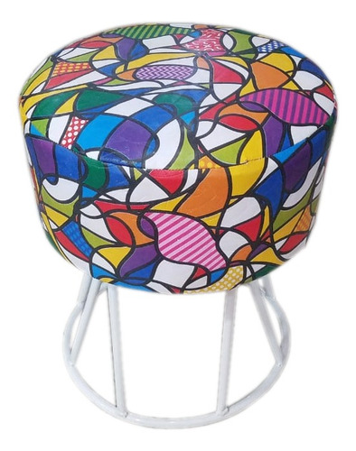 Imagem 3 de 3 de Puff Redondo Courino Base De Ferro Romero Britto 35x35cm