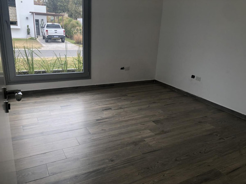 Imagen 12 de 30 de Casa Minimalista A Estrenar - Weston - Moreno - Venta - Permuta - Financia - Piscina