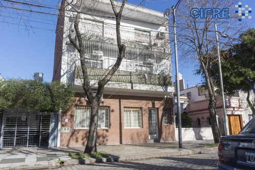 Imagen 2 de 30 de Ph Venta 3 Ambientes Fondo Parquizado, Piscina Y Quincho, Terraza, Balcón Y Patio.