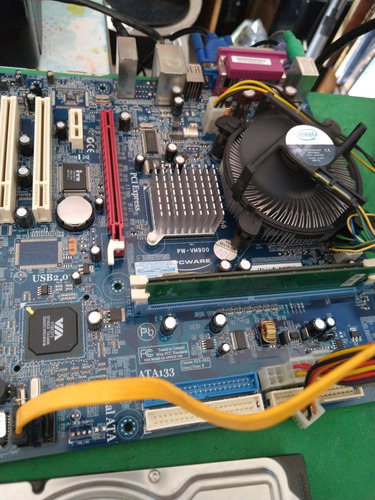 Kit Placa Pcware Pw-vm900 + Dual Core + 2.5 Ghz Memória #19