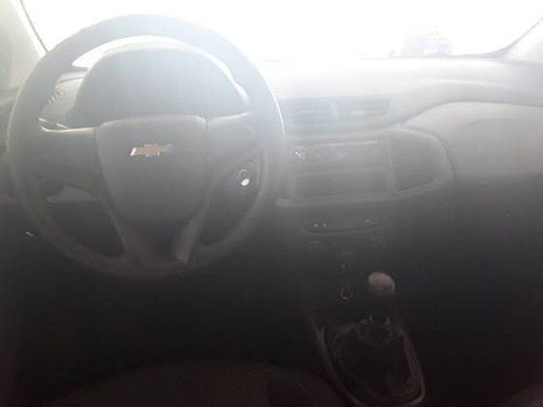 Imagem 3 de 9 de Chevrolet Onix 1.0 Mpfi Joy 8v Flex 4p Manual