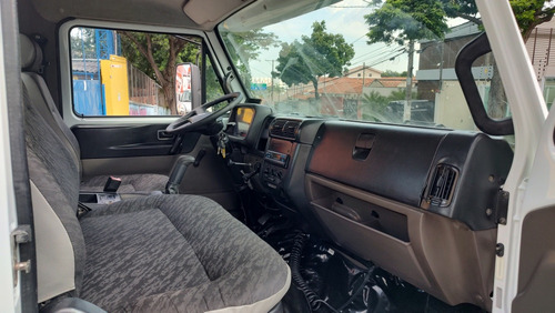 Volkswagen 10-160 Modelo 2014 Com Caçamba