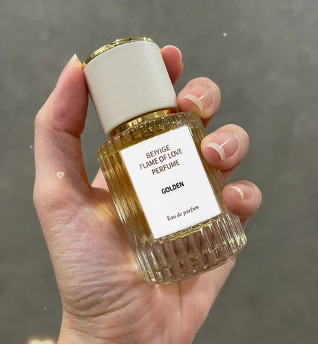 Perfume De Mujer Only Love/fragancia Floral Y Afrutada 50 Ml