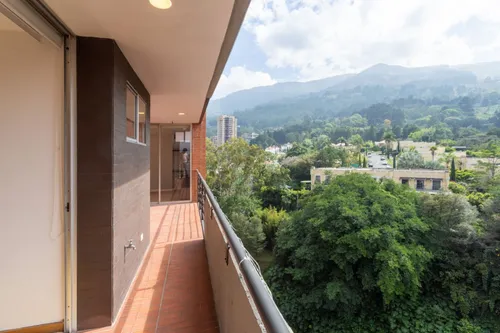 Apartamento En Arriendo En El Tesoro. Cod A20252