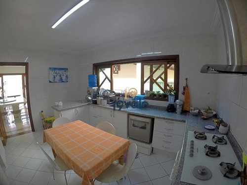 Oportunidade Casa À Venda No Condomínio Coleginho Em Jacareí/sp - Ca1147