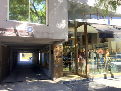 Imagen 2 de 20 de Edificio Comercial De Oficinas Y Cocheras - San Isidro