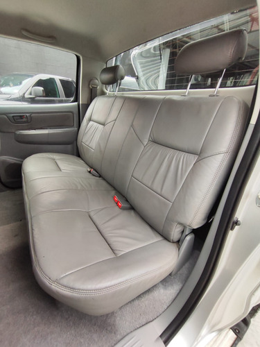 Toyota Hilux 3.0 Srv Cab. Dupla 4x4 4p