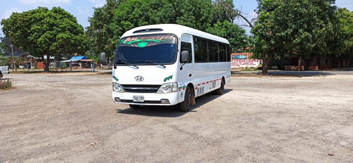Buseta Hyundai County 2014