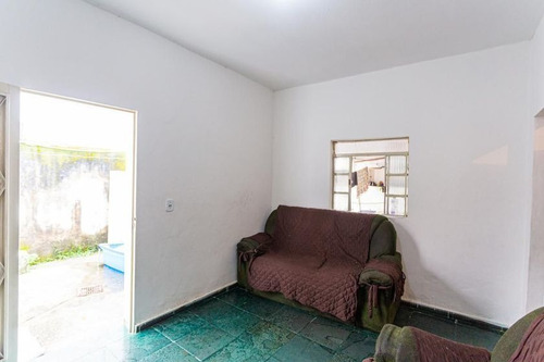 Imagem 4 de 15 de Casa Para Aluguel - Santa Efigênia, 2 Quartos, 55 M² - 893539025