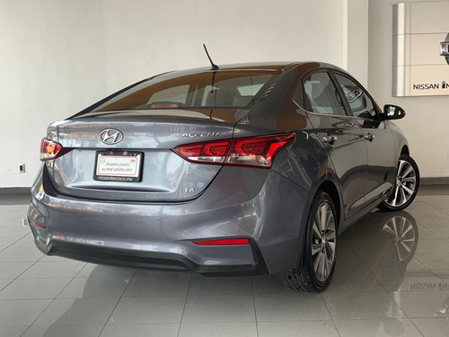 Imagen 3 de 15 de Hyundai Accent Gls 2018