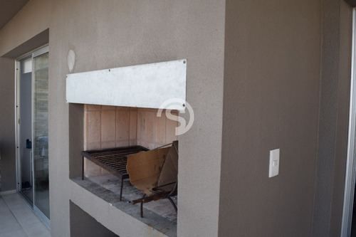 Apartamento En Venta - Brava- Ref: 3982