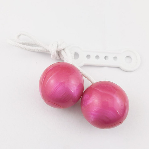Swing Bump Ball On A String Party Favor Para Rosa