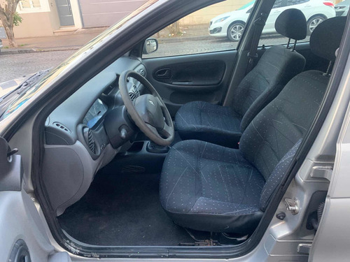 Imagen 6 de 7 de Renault Megane 2007 1.6 Bic Pack Plus