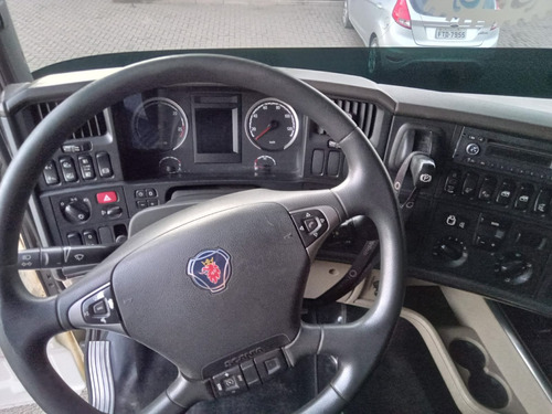 Scania R440 Highline 18/19 Bitruck 8x2 Cavalo Mecanico