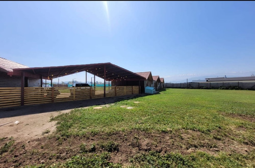 Dos Casas En Terreno De 5000m2 Chicureo